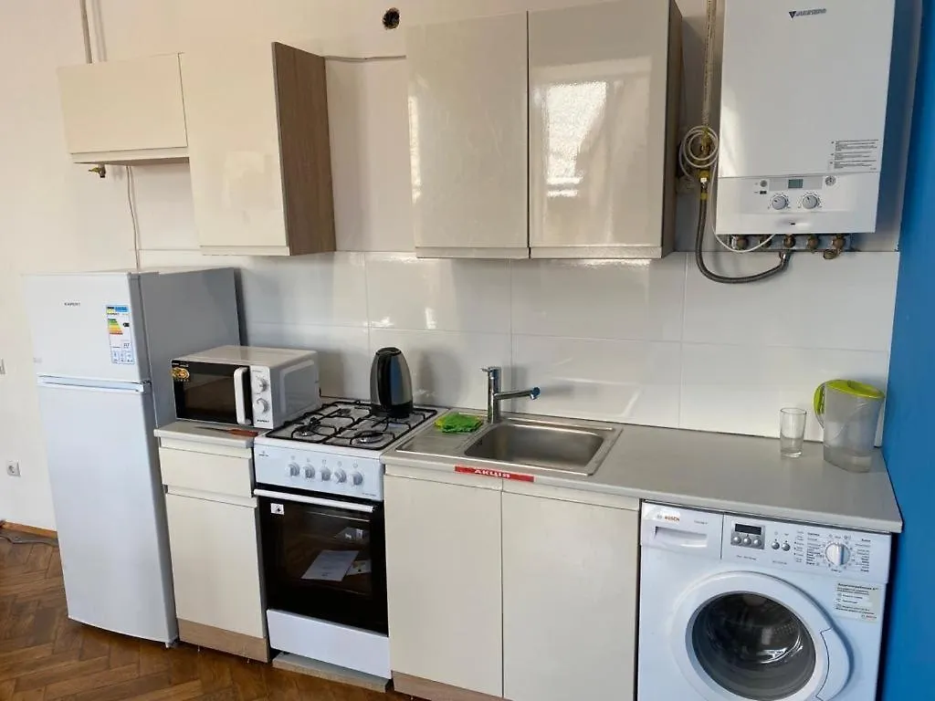 Apartment Вірменський Собор , Не Мансарда