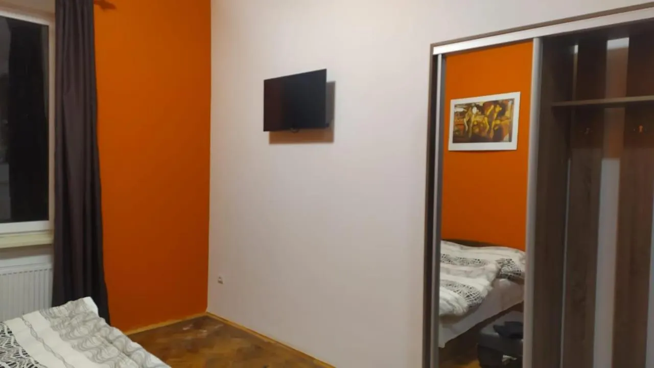 Apartment Вірменський Собор , Не Мансарда Ukraine